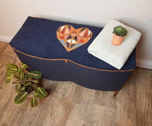 Lloyd Loom style Ottoman makeover with geometric copper heart design
