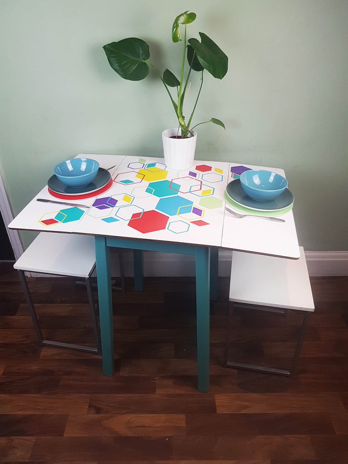 Reloved magazine upcycle project - colour pop vinyl vintage table